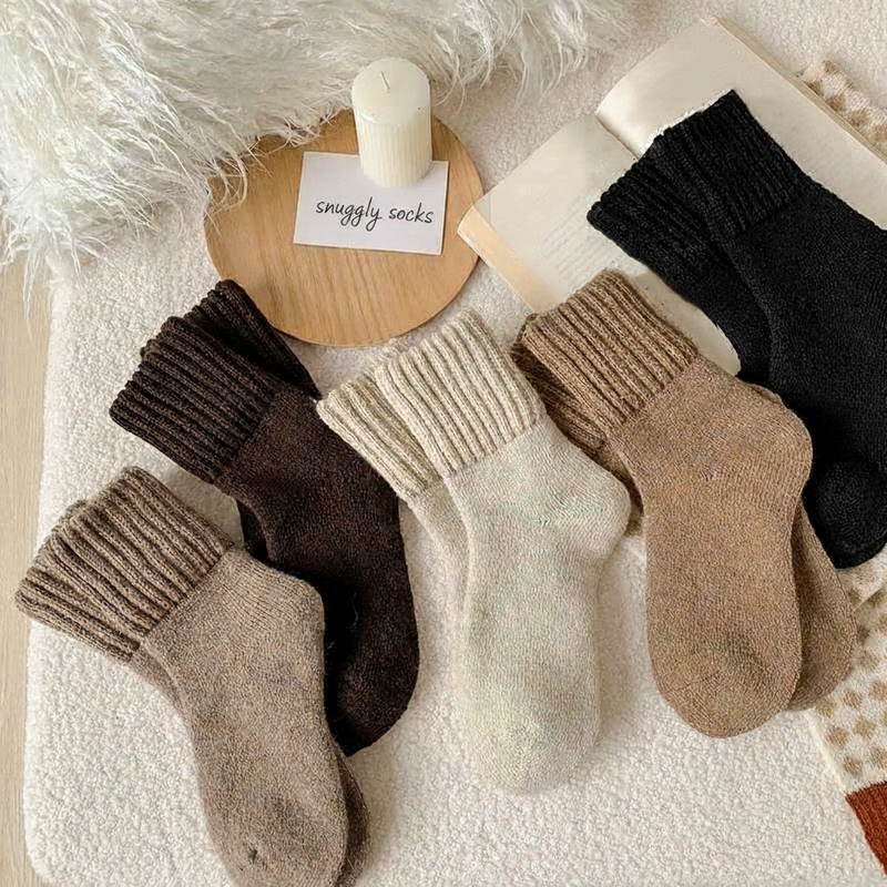 Premium SnugglySocks™ elegant crew (5 Pack) + 1 BONUS Pair
